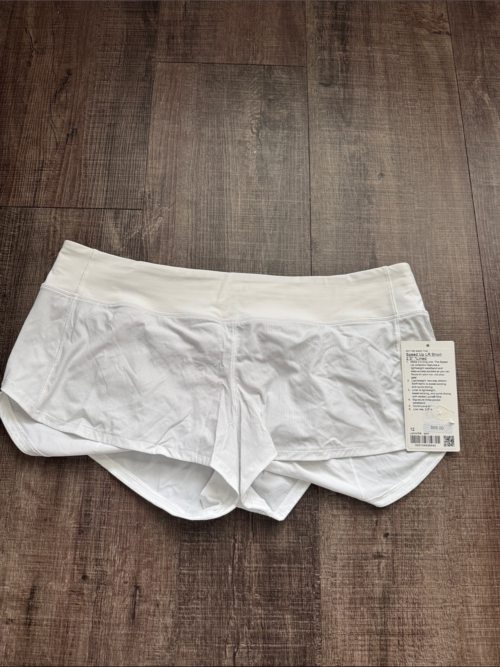 lululemon athletica Speed -Up LR shorts NWT